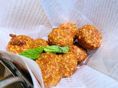 芝士干炸丸子-小大董·烤鸭(凤凰汇店)