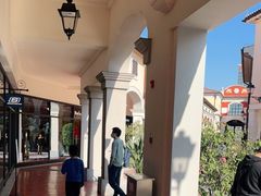 -佛罗伦萨小镇广佛名品奥特莱斯(疏港路店)