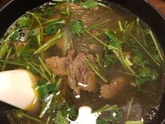 咖喱牛肉汤-舒蔡记生煎菜饭(云南中路店)