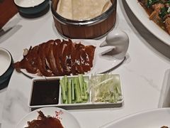 -梅利汴京烤鸭•开封豫菜地标店(东大街店)
