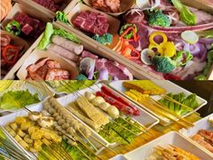 -山野的朋友露营炭火烤肉