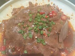 -龙聚德北京烤鸭(沙坪坝华宇A馆店)