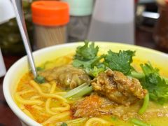 -成群小食店