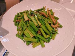 -梅飞酒家(名辉豪庭店)