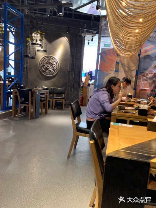 娄三少春饼·烤鸭(合生汇购物中心店)大堂图片