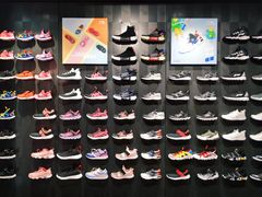 -李宁(大宁国际旗舰店)