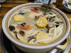-云南印象昭通天麻火腿鸡(新疆石油花园二期店)