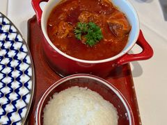 罐焖牛肉配米饭-哈拉硕俄式西餐