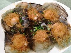 蒜蓉粉丝蒸元贝-喜碧海鲜·二十年本土海鲜老字号(上排店)