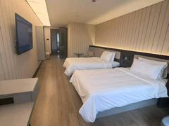 -汉庭(上海虹桥机场新店)