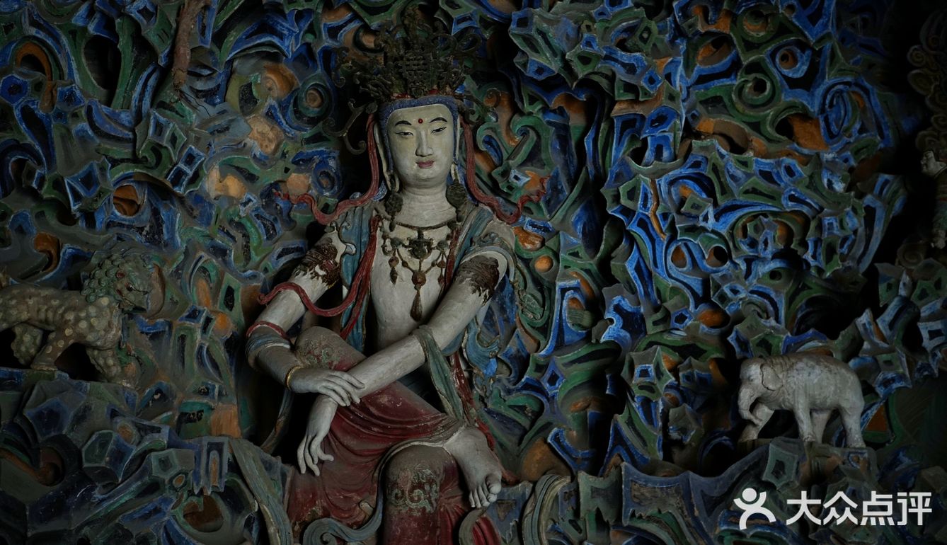 ‘東方美神’  宋  五彩懸塑倒坐觀音像，震彻心靈的自在美神