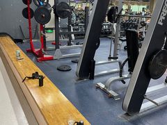 -立峰超越健身中心(先天下店)