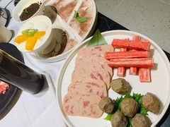 -红鼎豆捞·非遗鲍皇汤火锅(宝丰路店)