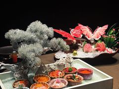 -蟹犇前•帝王蟹雪蟹(陆家嘴店)