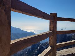 -崂山巨峰游览区