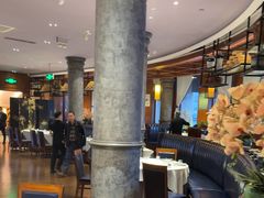 -八府香鸭·啫啫煲(华山路店)