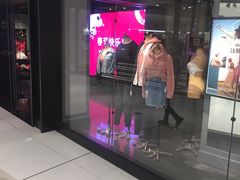 -Hollister(天环广场店)