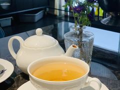-LESCEDARS Brasserie Bistro香柏树