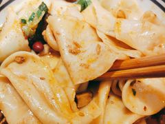 -陇上秦轩西安biangbiang面(朝龙汇店)
