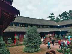 -峨眉山报国寺
