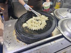 -锅贴王小吃(南大街店)