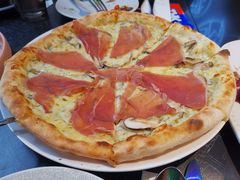 黑松露帕尔玛火腿披萨-TIAGO HOME KITCHEN(朝阳大悦城店)