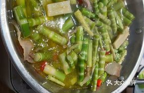 Salted Pork with Bamboo Shoots