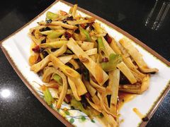 -瑞杰烧烤店·24小时营业(山东路店)