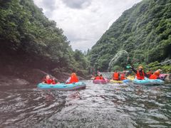 -安吉龙王山峡谷漂流