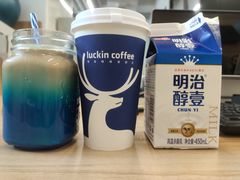 -瑞幸咖啡(外滩SOHO店)