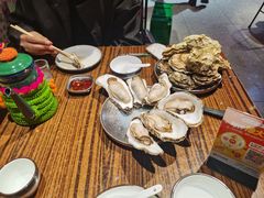 -蚝堡海鲜·威海菜·海肠捞饭·烧烤·亚洲吃蚝公司(幸福门店)