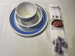 -俏湘厨•地道湘菜(建华南路店)