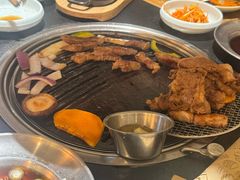 -黑豚黨韩国烤肉料理(悦然时光店)