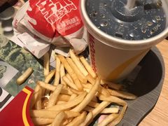 -麦当劳(海岸城店)
