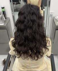 -镁连社·美联社
