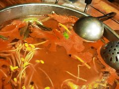 -亮欢寨酸汤鱼(沙冲路店)
