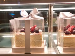 -奈雪的茶(青岛卓悦里INTOWN店)