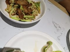 -关东小磨东北菜(漕河泾印象城店)