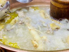 -朴小妹人参鸡汤火锅(长白山万达店)