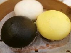 特色流沙包-潮府馆·非遗潮州菜·港式点心(世纪公园店)
