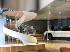 -蔚来中心(北京中关村店)