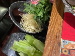 -哥老官重庆美蛙鱼头(西湖银泰十一哥店)