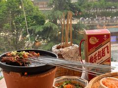 -包整·丝娃娃(甲秀楼景观店)