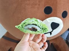 -顶东面包花园·生日蛋糕(世博店)