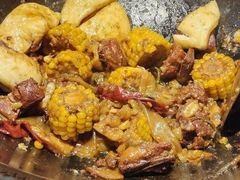 -万里闯关东铁锅炖菜馆(高新旗舰店)