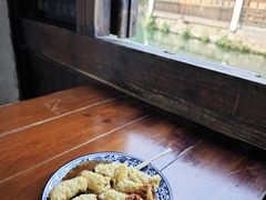 -茅老太臭豆腐