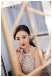 -欣薇婚纱(新源乐汇城店)