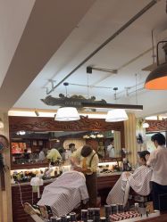 -BarberKiNG男士理发馆Barbershop