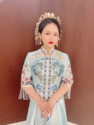 -艾米丽婚纱礼服