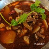 我点的一个红焖羊肉双人餐，￥158，羊肉比较少